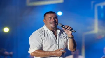 إبراهيم عيسى يختتم رواية توثق رحلة حياة عمرو دياب في مواجهة الوحدة